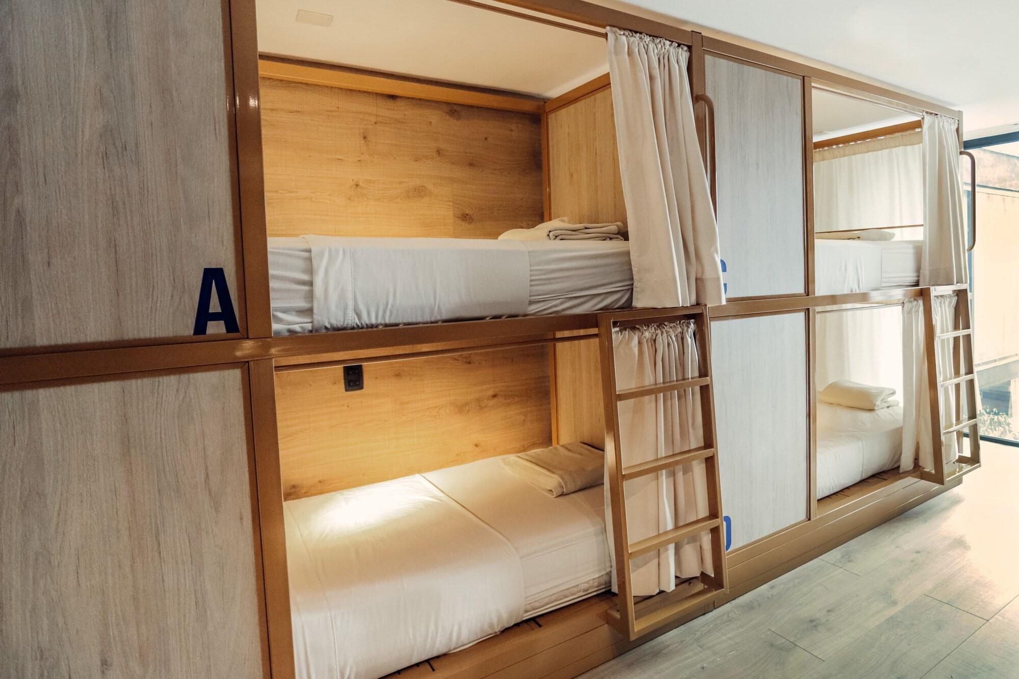 Viajero Bogota Hostel & Spa エクステリア 写真