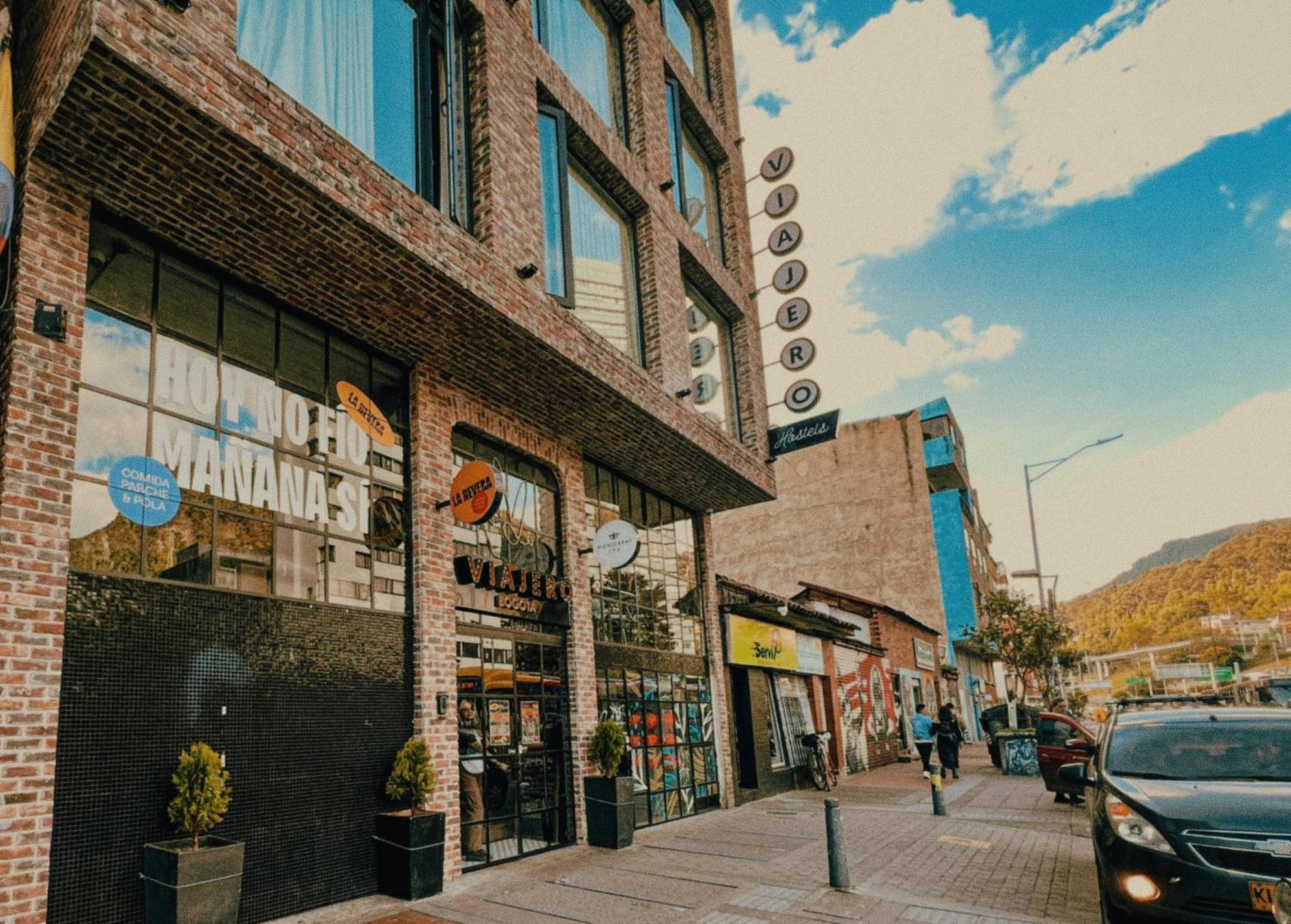 Viajero Bogota Hostel & Spa エクステリア 写真