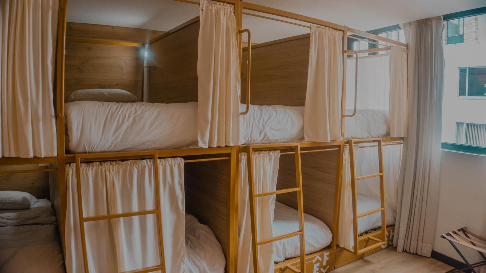Viajero Bogota Hostel & Spa エクステリア 写真